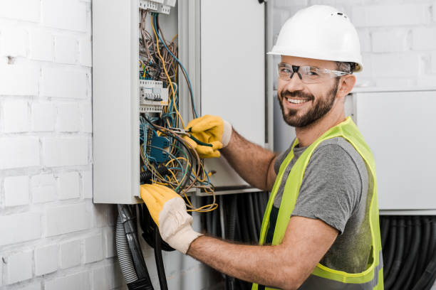 Best Local Electrician Companies  in Beverly Hills, FL