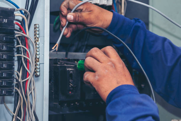 Best Electrical Installation Contractor  in Beverly Hills, FL